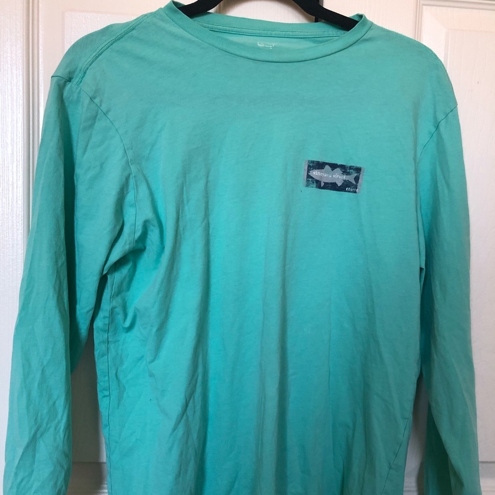 Vineyard vines shirt